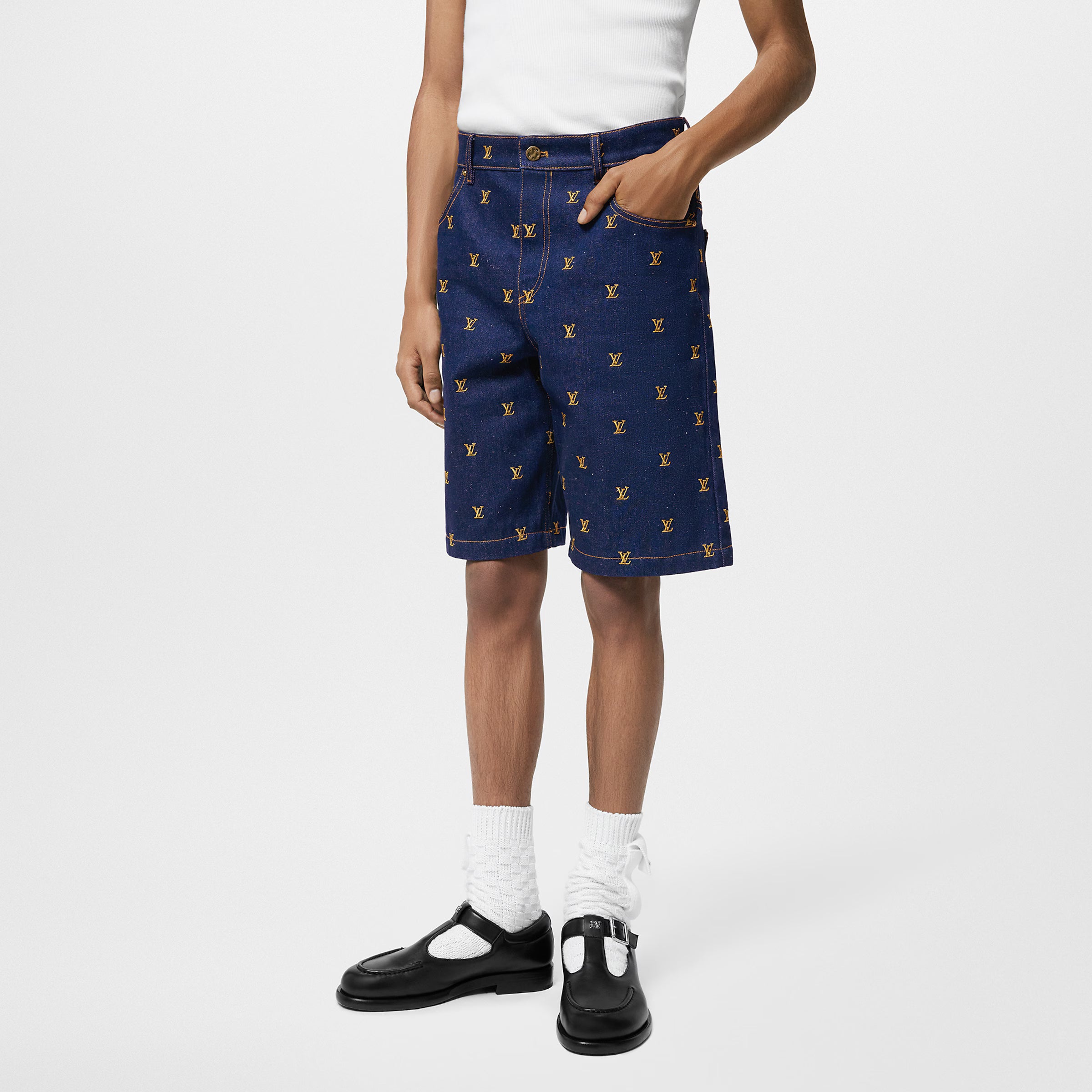 LV Embroidered Signature Denim Shorts 035